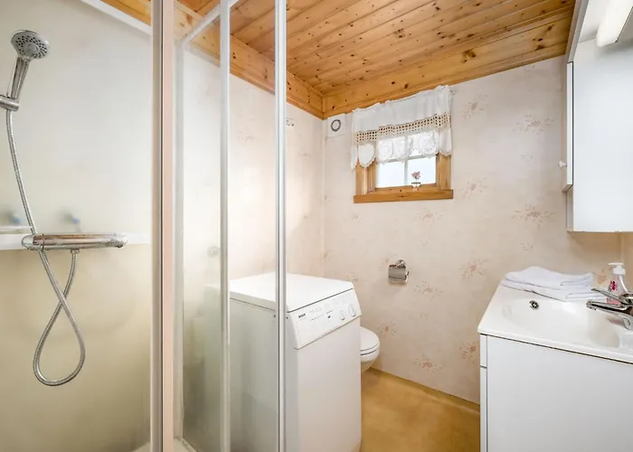 Chaleter Hagehytta By Interhome Utvik